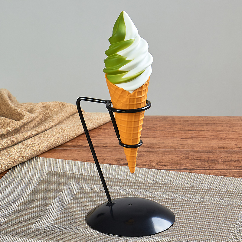 Modelo de Cono de Helado Falso - Party Games Graduation reseña y precio
